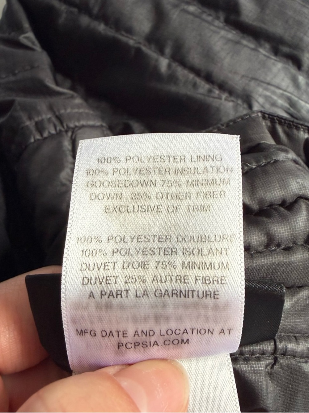 Patagonia Women's Down Sweater™ Jacket - Picture 8 of 9